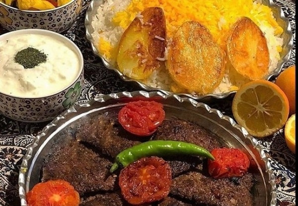 عکس هتل عمارت هفت رنگ