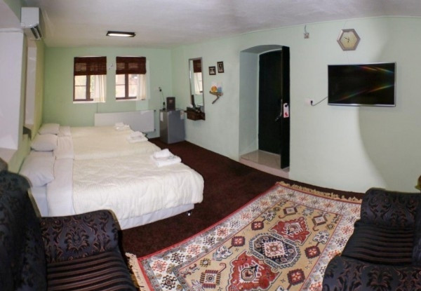 عکس هتل خانه باغ ایرانی