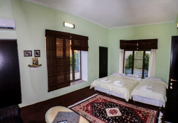 عکس هتل خانه باغ ایرانی