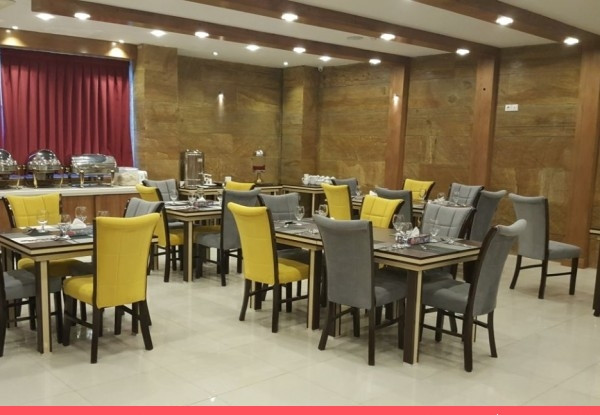 عکس هتل جهان نما