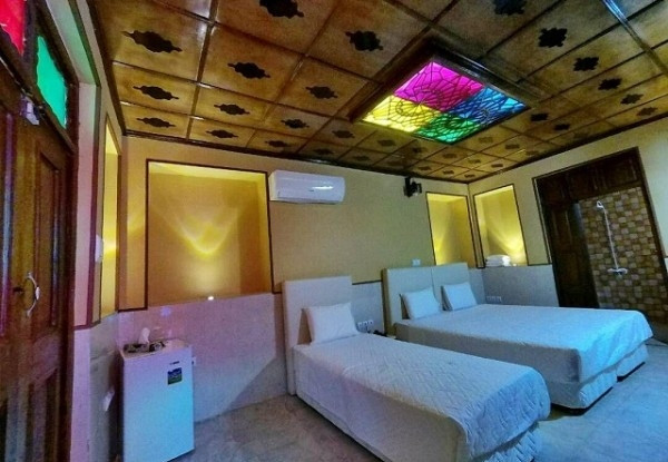 عکس هتل سنتی نیایش