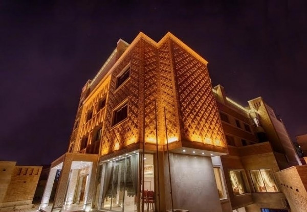 عکس هتل زندیه