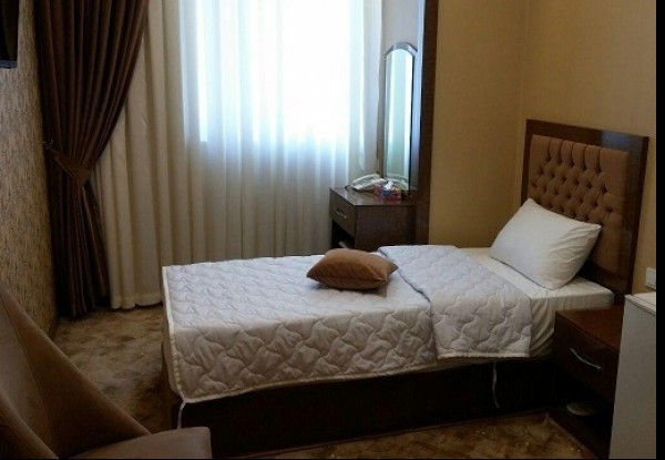 عکس هتل آزادی