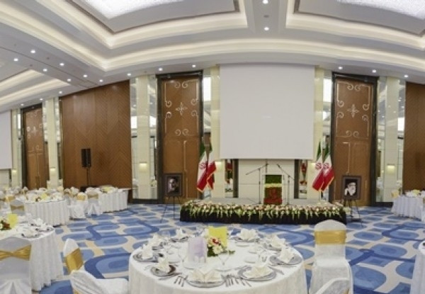 عکس هتل لاله پارک