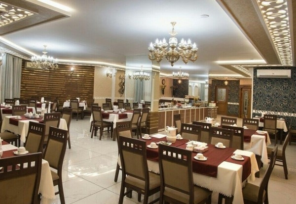 عکس هتل پتروشیمی