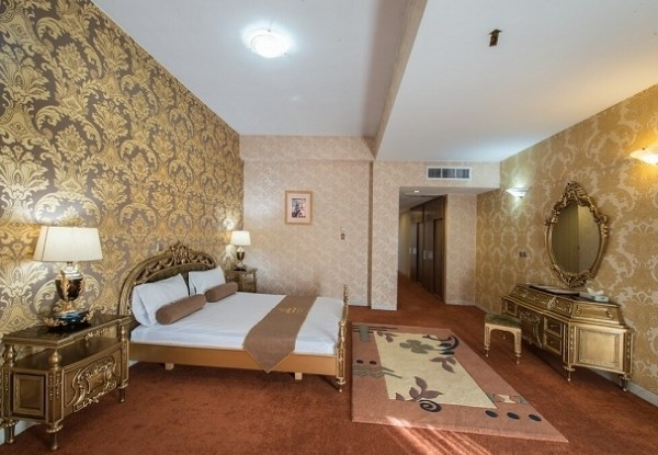 عکس هتل پتروشیمی