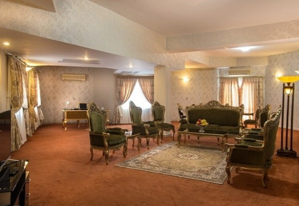 عکس هتل پتروشیمی