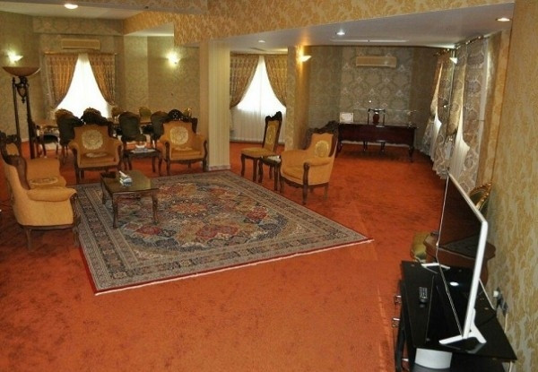 عکس هتل پتروشیمی