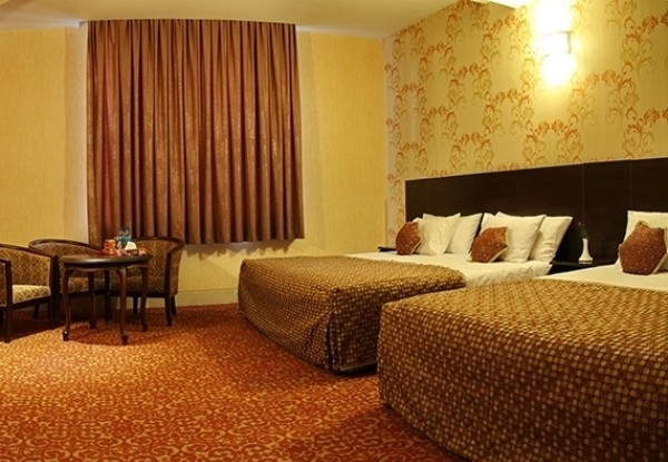 عکس هتل باباطاهر