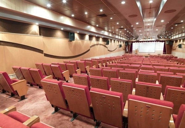 عکس هتل بزرگ فردوسی