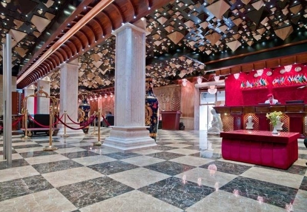 عکس هتل بزرگ فردوسی