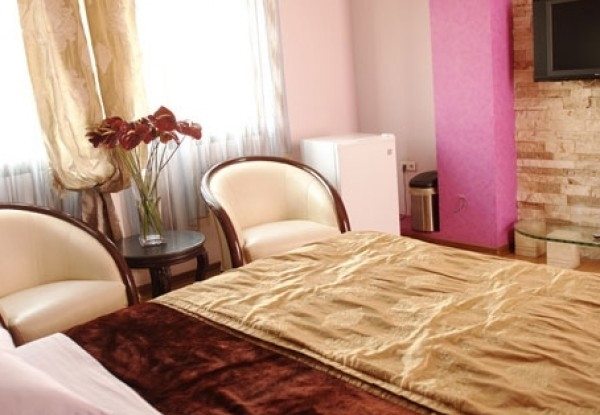 عکس هتل بزرگ فردوسی