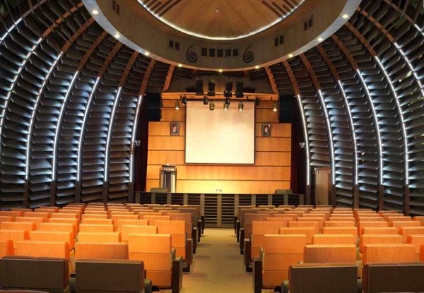 عکس هتل بزرگ فردوسی