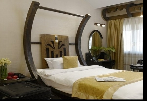 عکس هتل بزرگ فردوسی