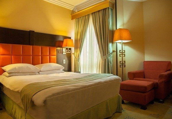 عکس هتل بزرگ