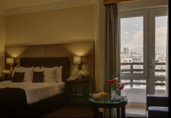 عکس هتل بزرگ