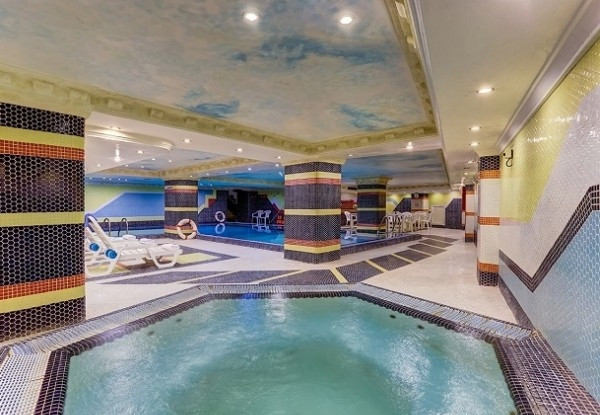 عکس هتل بزرگ