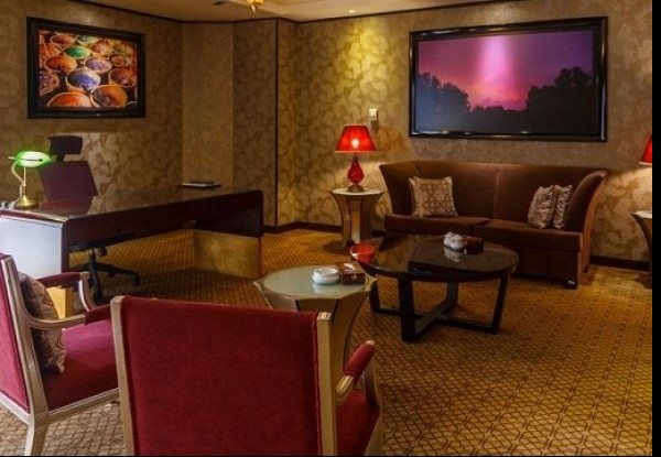 عکس هتل بزرگ