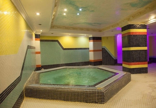 عکس هتل بزرگ