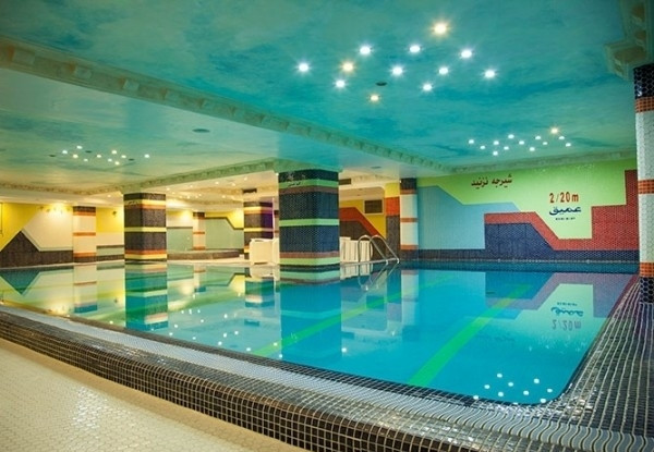 عکس هتل بزرگ