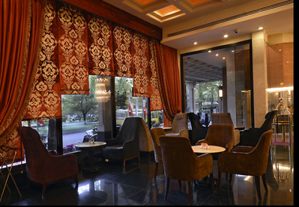 عکس هتل اسپیناس بلوار