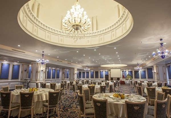 عکس هتل اسپیناس پالاس