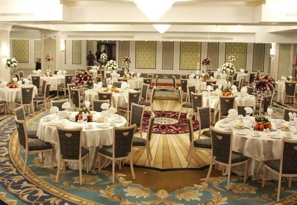 عکس هتل اسپیناس پالاس