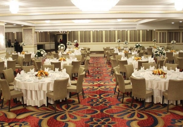 عکس هتل اسپیناس پالاس