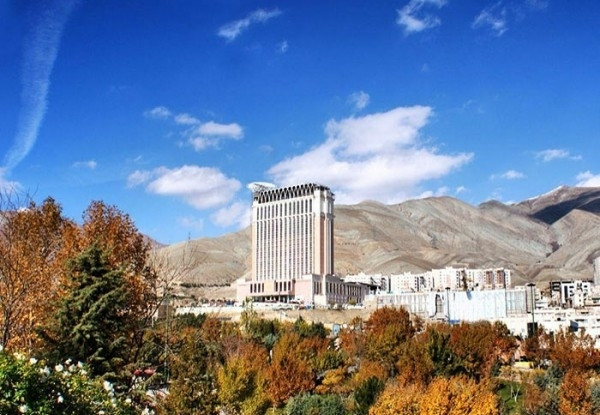 عکس هتل اسپیناس پالاس