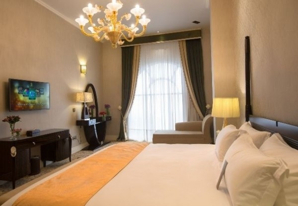 عکس هتل اسپیناس پالاس