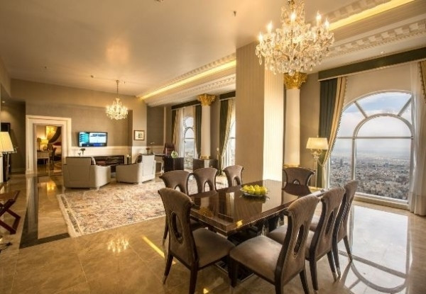 عکس هتل اسپیناس پالاس