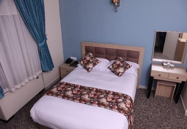 عکس هتل هالی