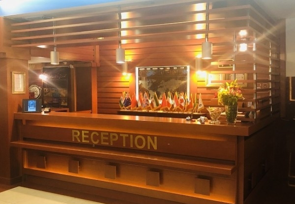 عکس هتل هالی