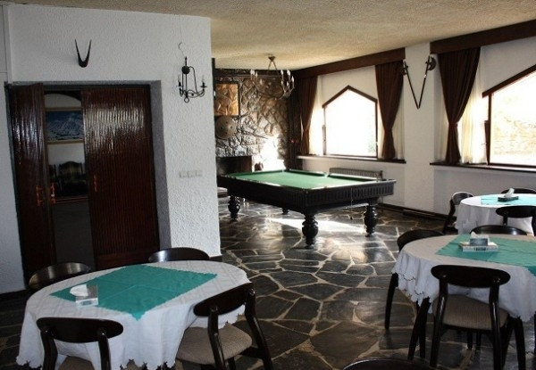 عکس هتل جهانگردی شمشک