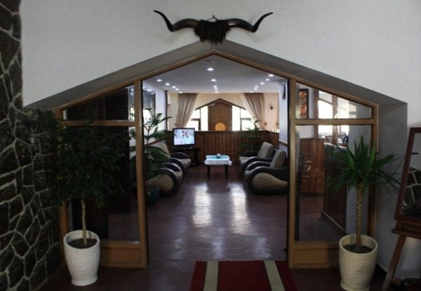 عکس هتل جهانگردی شمشک