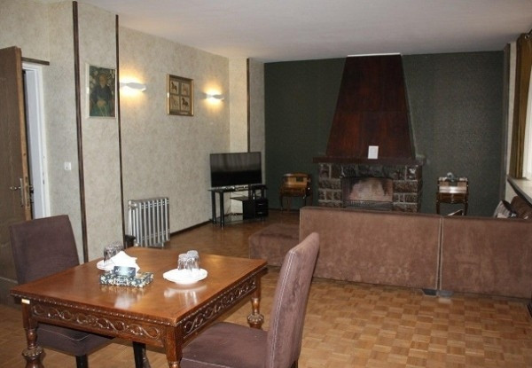 عکس هتل جهانگردی شمشک