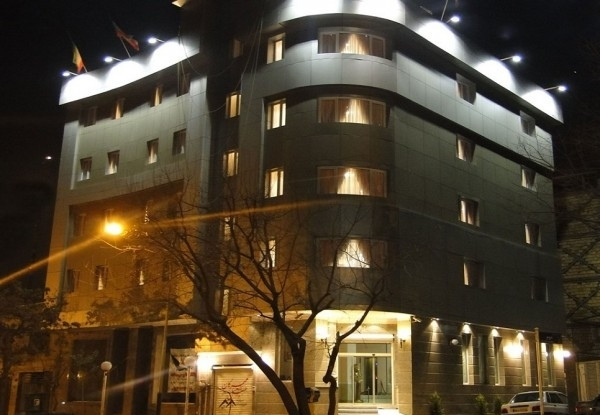 عکس هتل مهرگان