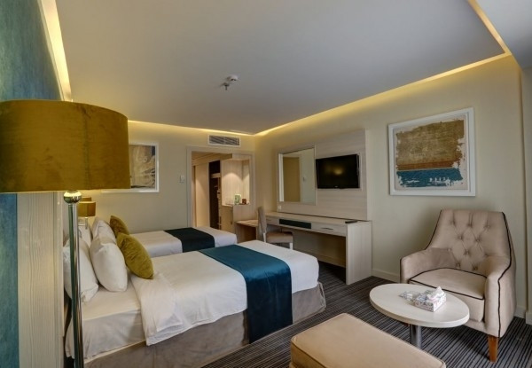 عکس هتل انقلاب