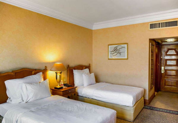 عکس هتل استقلال