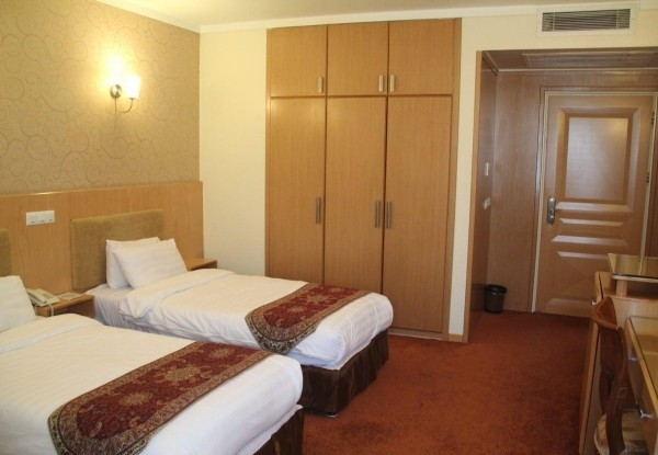 عکس هتل ساینا