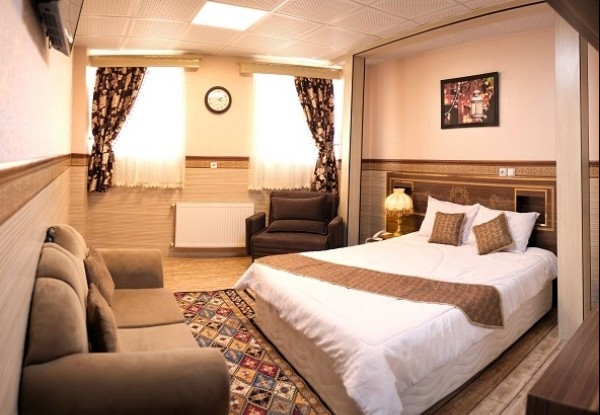 عکس هتل الزهرا