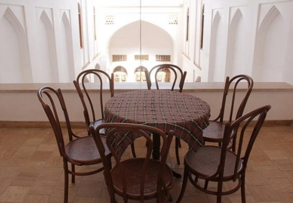 عکس هتل خانه سه نیک