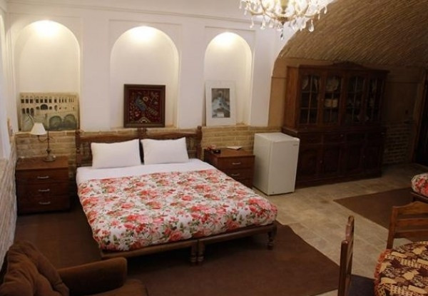 عکس هتل خانه سه نیک