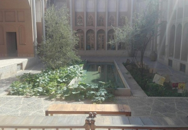 عکس هتل خانه سه نیک