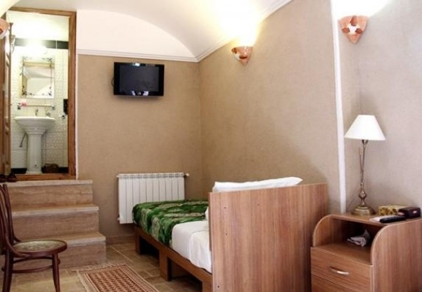 عکس هتل خانه سه نیک