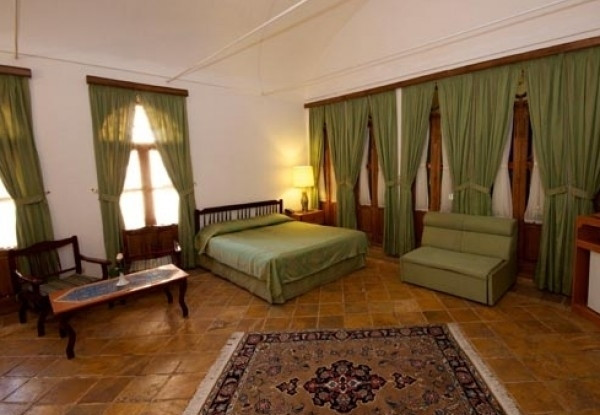 عکس هتل لاله