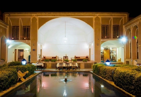 عکس هتل لاله