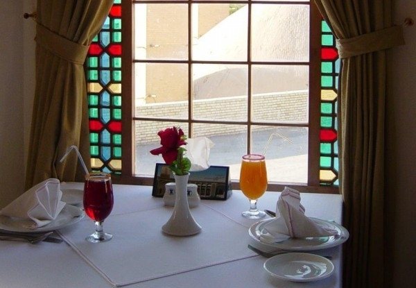 عکس هتل لاله