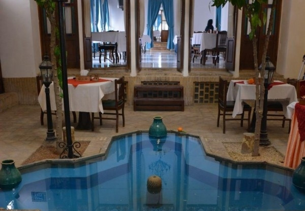 عکس هتل لاله