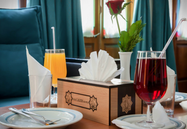 عکس هتل لاله